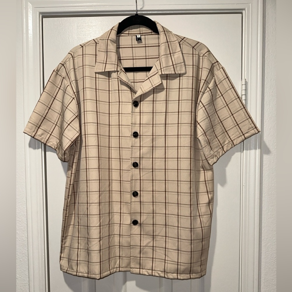 Men’s Plaid Cream and Brown Button Up Short Sleeve Shirt